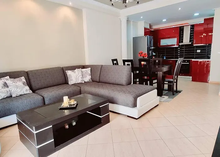 Sea View 105m² In * Avlonya